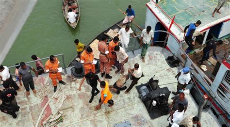 B­a­n­g­l­a­d­e­ş­­t­e­k­i­ ­G­e­m­i­ ­K­a­z­a­s­ı­